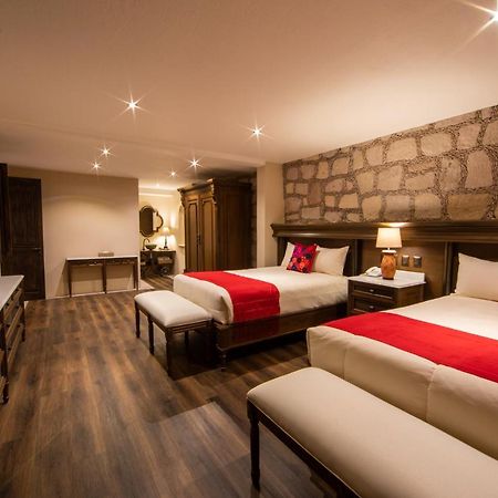 Casa Vieja Hotel Boutique 莫雷利亚 外观 照片